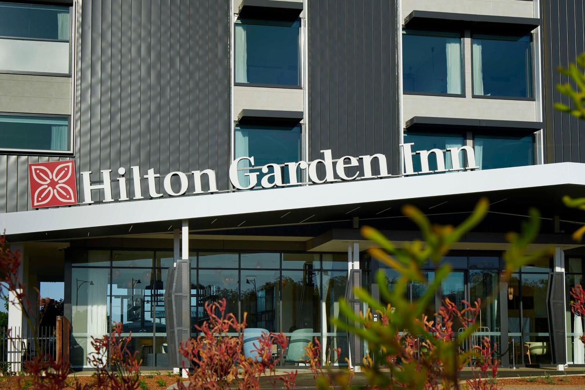 Hilton Garden Inn Busselton Exterior photo